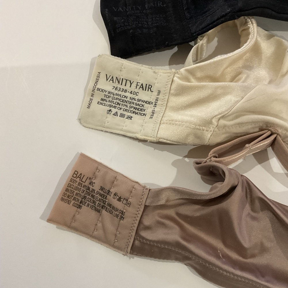 Vanity Fair Three-Pack Smooth T-Shirt Bras — Black, Taupe, Cream - Picture 4 of 5